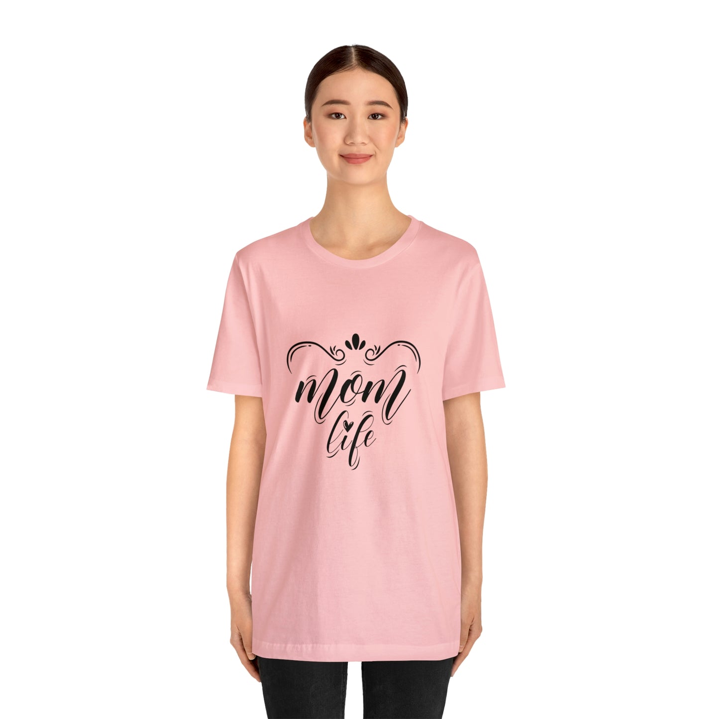 Mom's Life - Unisex Jersey Short Sleeve Tee