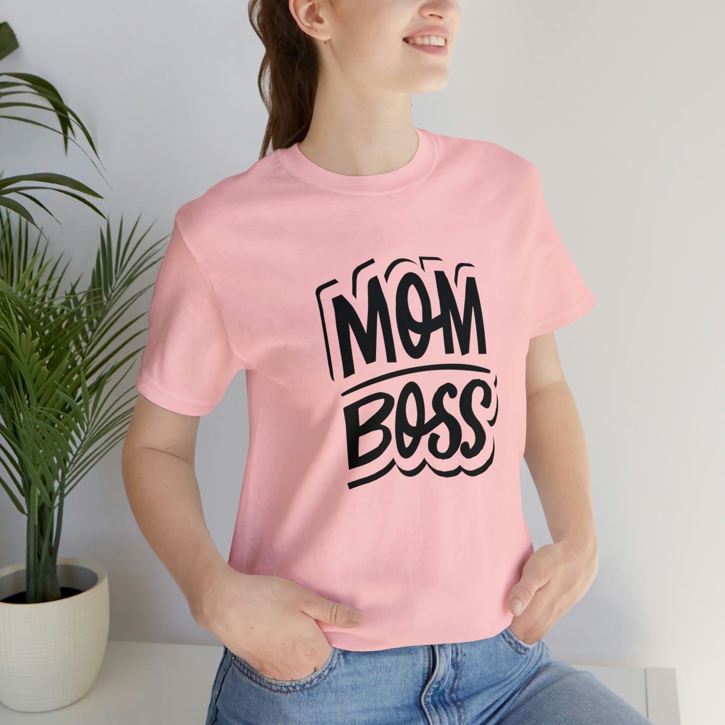 Mom Boss - Unisex Jersey Short Sleeve Tee