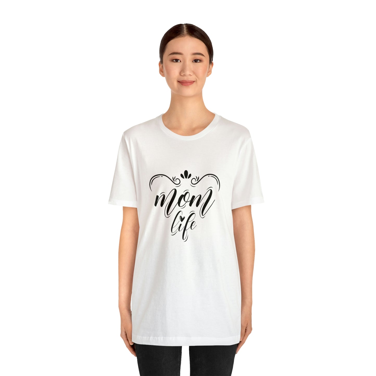 Mom's Life - Unisex Jersey Short Sleeve Tee